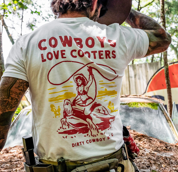Cowboys Love Cooters Men's T-Shirt